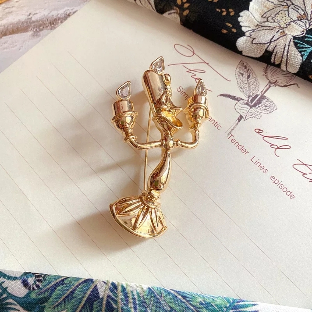 Lumiere Brooch pin